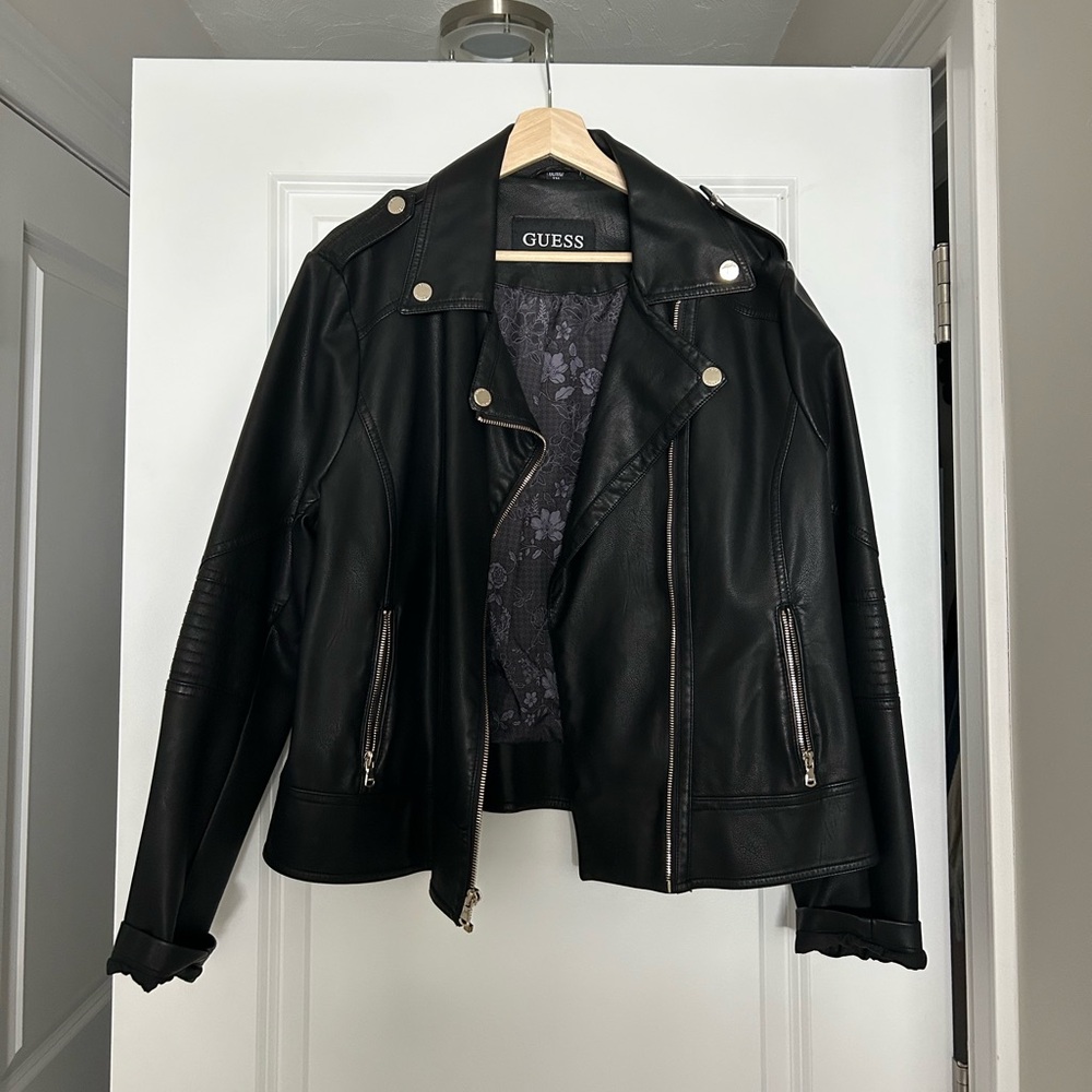 GUESS Black Faux Leather Moto Jacket Floral Lining XXL